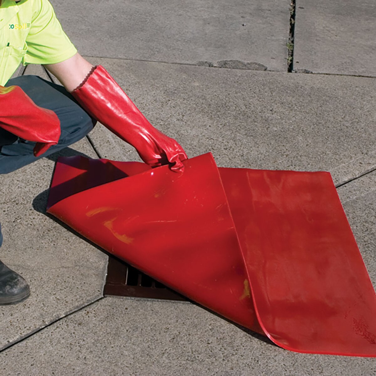 PDS1200-5 | Portable Drain Seal 1200 | Stormwater protection | Drain Protection | protecting drains from spills | environmental safety | Ecospill Brisbane Sydney Melbourne Perth Adelaide Canberra Nor